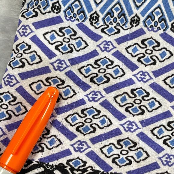 Chico's Top Womens 3 Blue Purple Geo Brit Geometric Relaxed Fit Flutter Sleeve - Picture 7 of 16